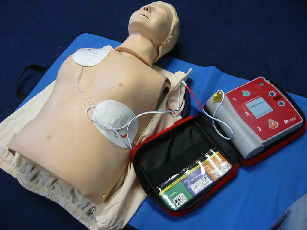 AED Certification - Free CPR Training